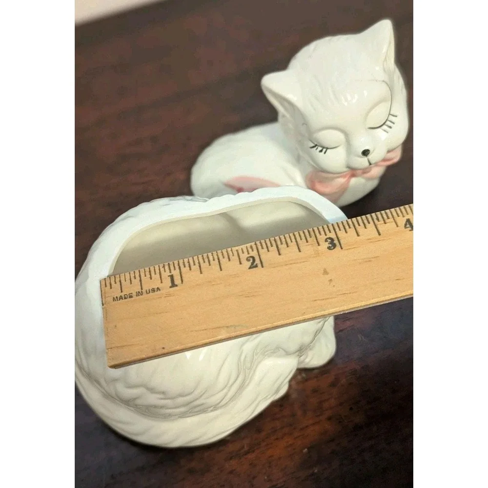 Vintage Ceramic Cat Sugar Bowl With Lid MCM White Pink Bow Novelty 5in